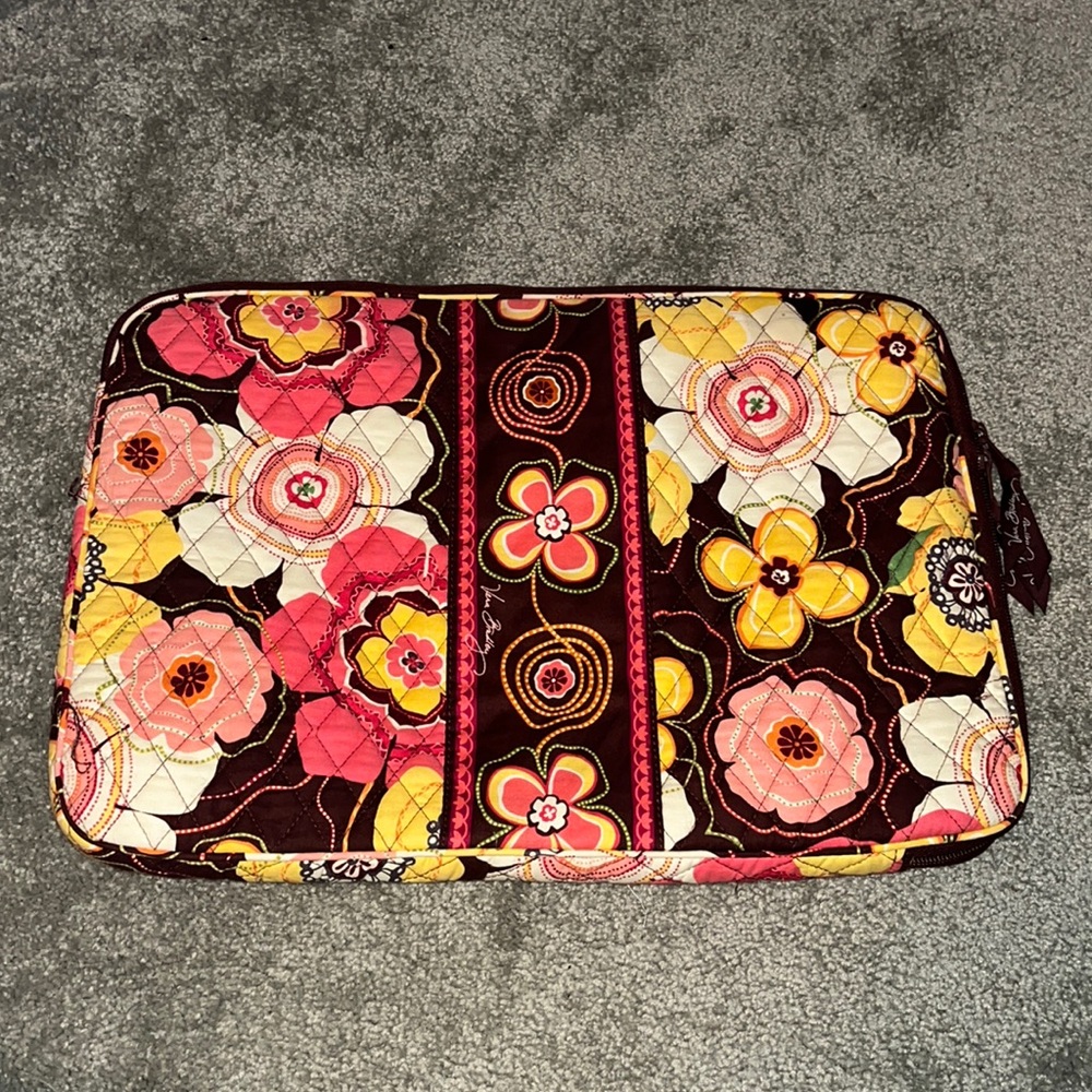 VERA BRADLEY LAPTOP CASE